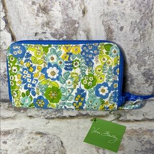 NWT Vera Bradley Zip-Around Wallet English Meadow
